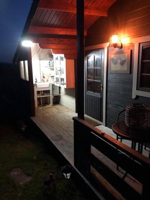 Unique Tiny House Near 3 Peaks - The Zedshed Apartman Bentham Kültér fotó