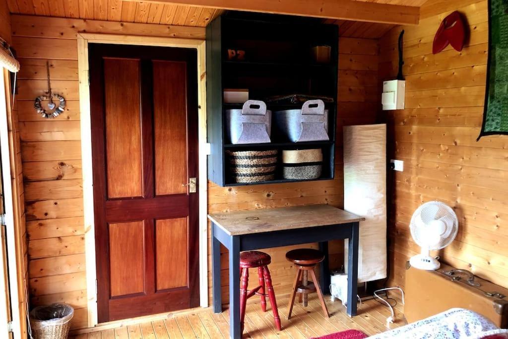Unique Tiny House Near 3 Peaks - The Zedshed Apartman Bentham Kültér fotó
