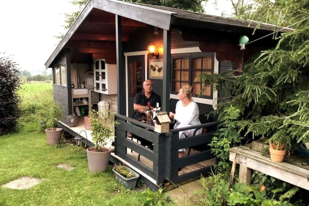 Unique Tiny House Near 3 Peaks - The Zedshed Apartman Bentham Kültér fotó